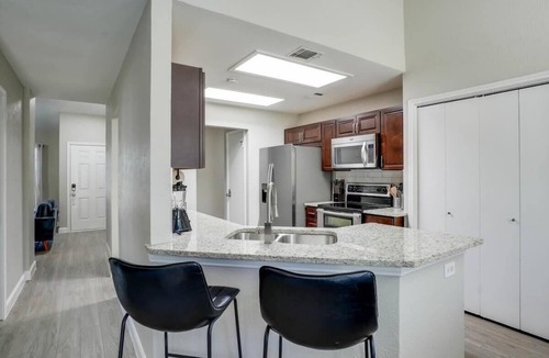 Lewisville House | Texan Hideaway - Cozy, Convenient, Comfortable!