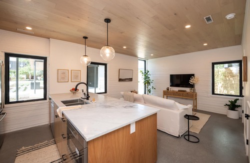 MLK House | ★Texas 3D-Printed Home. Experience the future!★