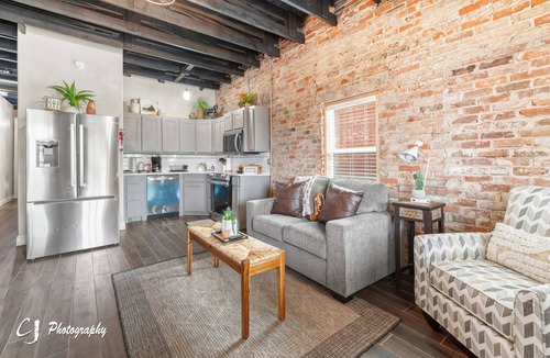 Baird Apartment | Texas Cactus