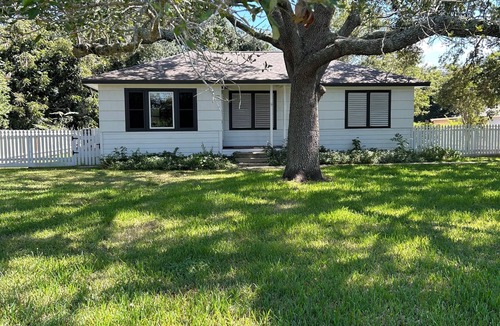 Texas City House | Texas City Home - Work or Play Near Galveston Bay