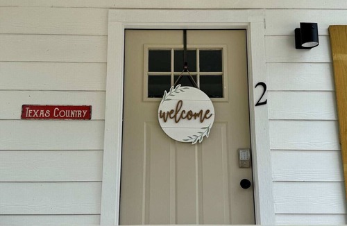 Nederland House | Texas Country 2BR/1BA