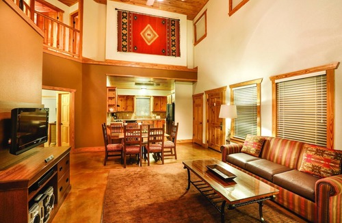 Gruene Resort | Texas country does not get any better than this !