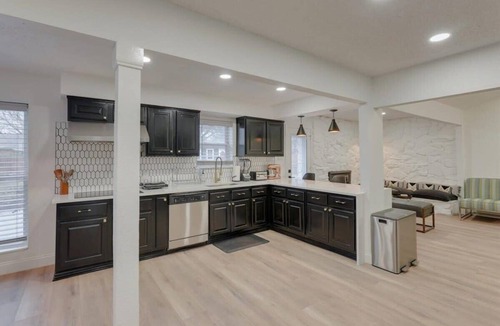North Richland Hills House | Texas Designer Home with Private Hot Tub and Pool!