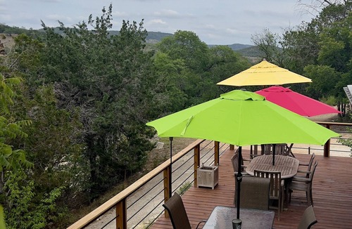 Tarpley Cabin | Texas Hill Country getaway in Seco Mountains