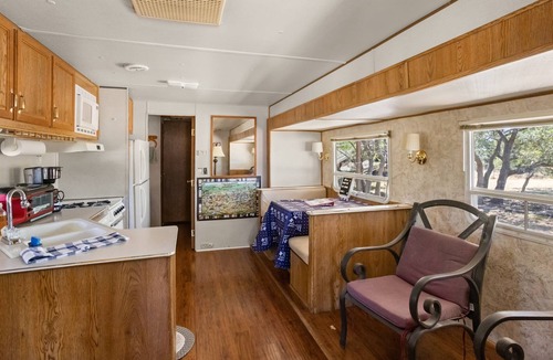 Boerne RV Rental | Texas Hill Country Glamping with Starry Night Sky