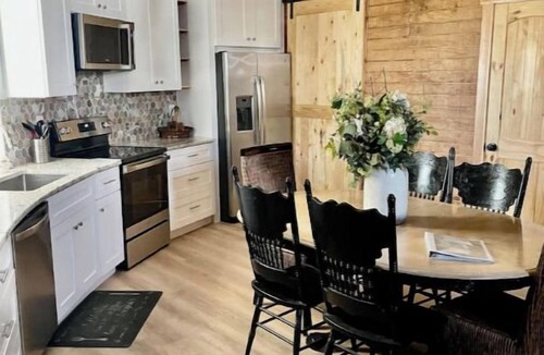 Liberty Hill Apartment | Texas Living, Silo Stylenn