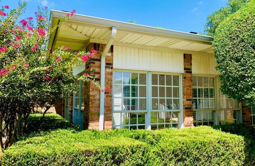 DeSoto House | Texas Style & Comfort