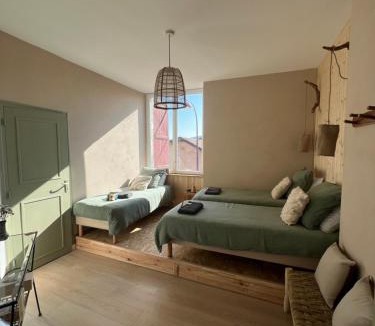 Lahontan Bed & Breakfast | Théo et Marion Ostal - Maison d'hôtes & Yoga