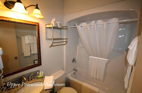 Lansdowne Hotel | The Glen House Resort