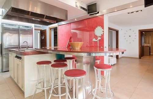 Torredembarra Villa | th52 Villa in Torredembarra · 6 bedrooms · 3 baths