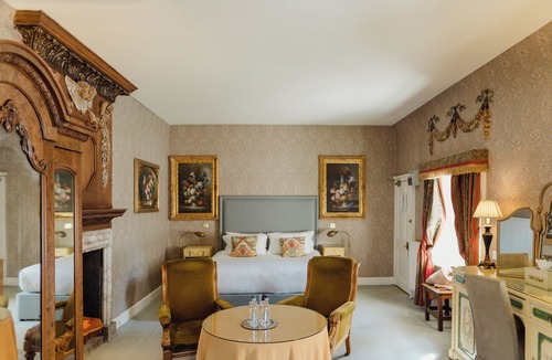 Callander Hotel | Thackray House