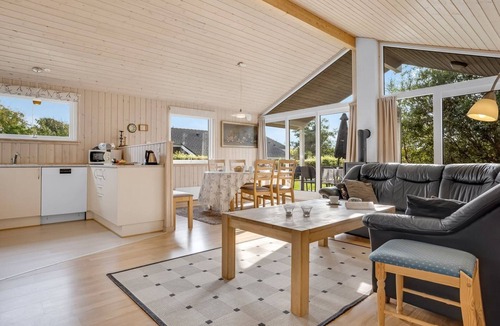 Dannemare House | "Thala" - 35m from the sea by Interhome