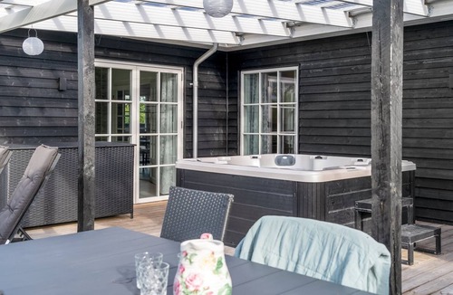 Haslevgarde House | "Thala" - 500m from the sea by Interhome