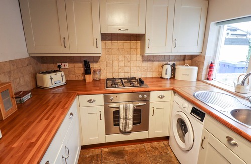 Roos Cottage | Thames Cottage