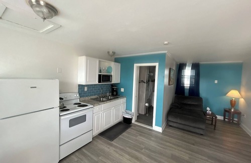 Groton Hotel | Thames Inn & Marina