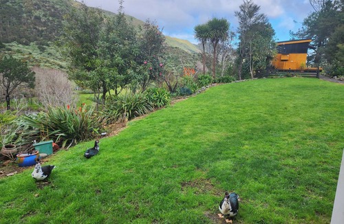 Thames House | Thames River Valley Studio Retreat 2