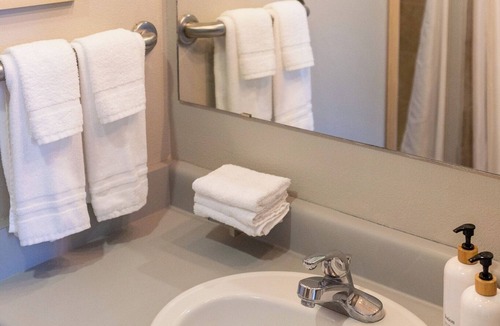 Wheatland Apartment | Thankers