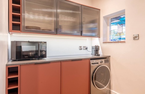 Hoveton Apartment | Thatched Cottage by East Ruston Cottages