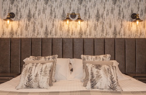 Ibsley Bed & Breakfast | Thatched Eaves