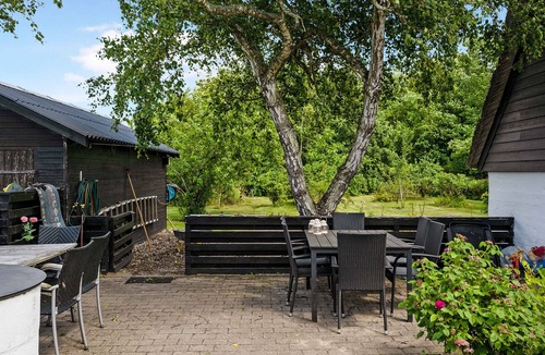 Ørsted Villa | Thatched farmhouse 400 meters from the water