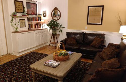 Littleton Hotel | Thayers Inn