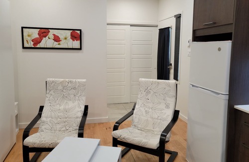 Rimouski Apartment | The 102 is a cosy loft in the heart of the city centre. It is located close to t