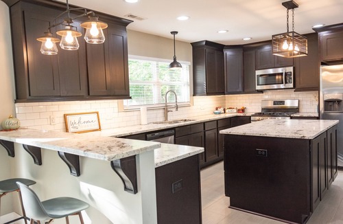 Bentonville House | The 1206 in Bentonville. Only a few May dates left, book before it’s gone!