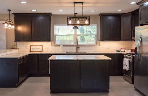 Bentonville House | The 1206 in Bentonville. Only a few May dates left, book before it’s gone!
