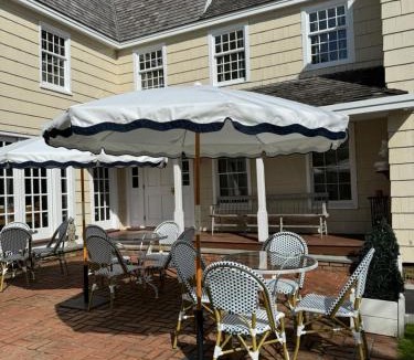 Village of Southampton Bed & Breakfast | The 1708 House