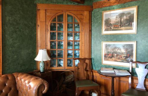 Village of Southampton Bed & Breakfast | The 1708 House