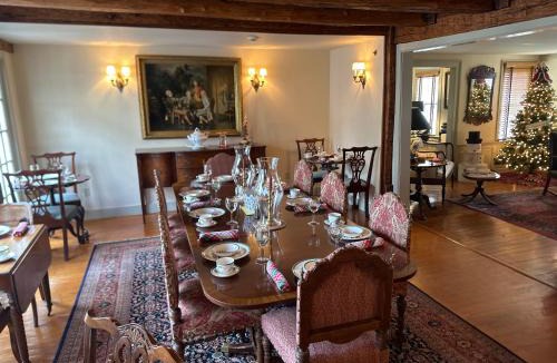 Village of Southampton Bed & Breakfast | The 1708 House