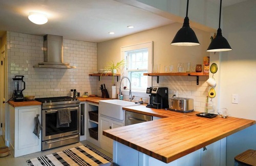 University Place House | The 1800