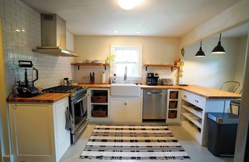 University Place House | The 1800