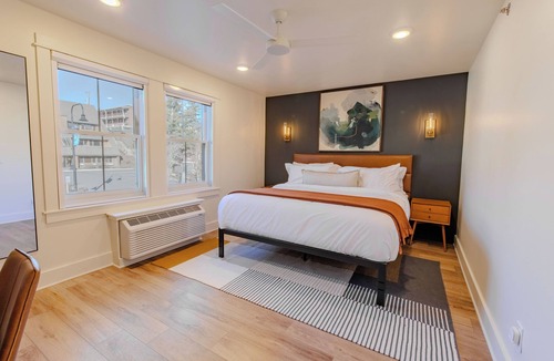 Boone Hotel | The 1850 Hotel
