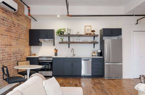 Renfrew Apartment | The 1850 Industrial Loft