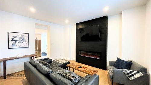 Collingwood House | The 1883 Century Flat Suite