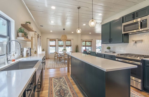 Celina House | The 1913 - The BoHo Chic 4 Bed/2 Bath home in Downtown Celina