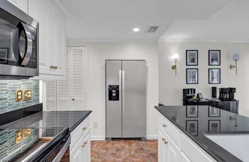 Daphne Condo | The 19th Hole Hideaway/Golf Course Views/Newly Renovated