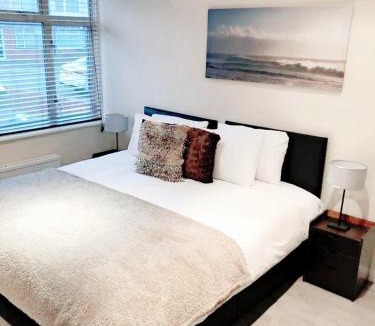 Upper Edmonton House | The 22