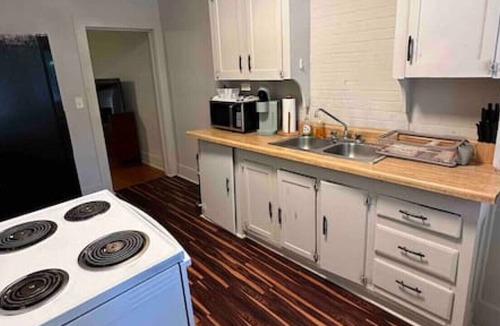 Wichita Falls Apartment | The 2408 Apartment B