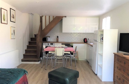 Pont-l'Eveque Apartment | The 4-person "Primerose" house