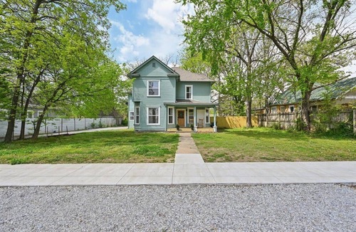 Siloam Springs House | The 408 Family Farmhouse