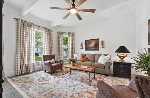 Siloam Springs House | The 408 Family Farmhouse
