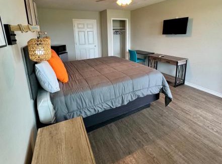 Crystal Beach Hotel | The 409 Bolivar Beach Hotel