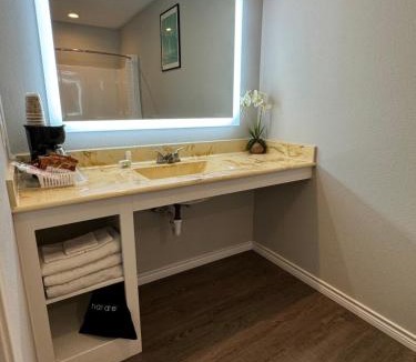 Crystal Beach Hotel | The 409 Bolivar Beach Hotel