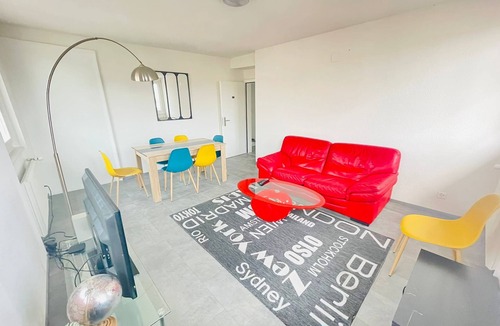 Porrentruy Apartment | The 5 Continents III by Stay.Swiss - 7 bedroom apartment