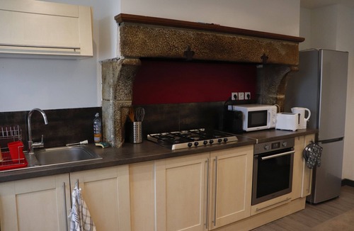 Saint-Georges-des-Groseillers House | The 6-poppy house