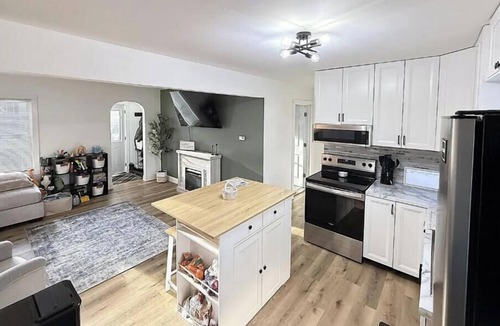 Montevideo House | The 7th Street Charmer - Fully Remodeled