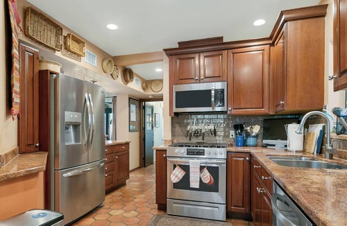 Sam Hughes House | The 9th St Retreat - a Southwestern Family-friendly Oasis in the Heart of Tucson