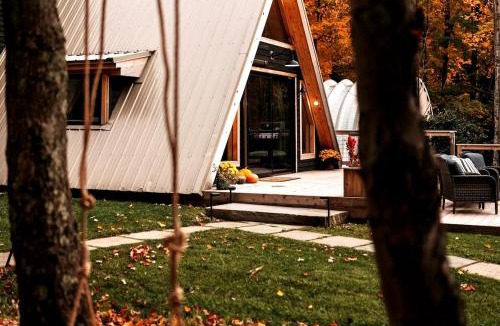 Hobart House | The A-Frame at Harvest Moon Acres